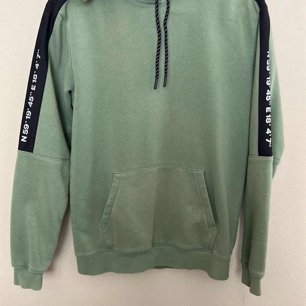 H&M Hoodie Sweatshirt - Picture 3 of 6